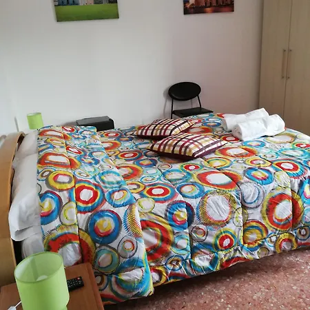 Venice Park House Гостевой дом 2*