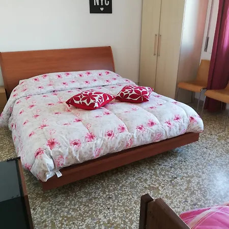 Venice Park House Гостевой дом 2*