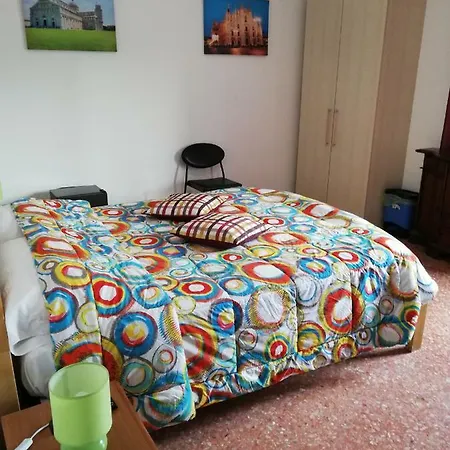 Venice Park House 2*