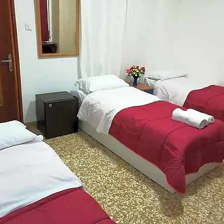 בית הארחה Venice Park House 2*