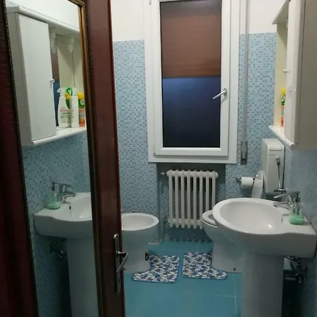 Venice Park House 2*