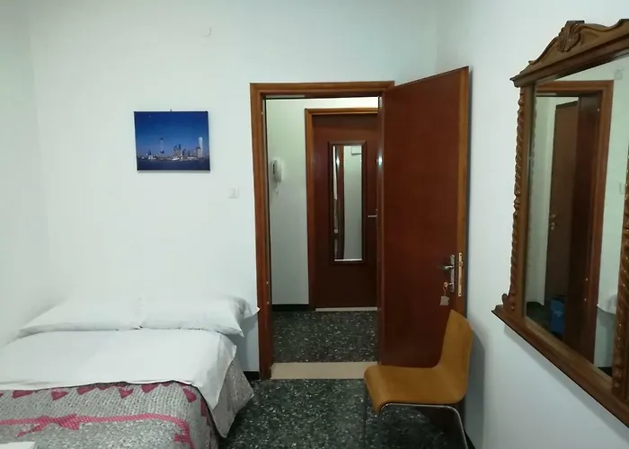 Venice Park House 게스트하우스 2*